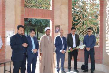 ادای احترام مدیرعامل و کارکنان سازمان همیاری به شهدای گمنام