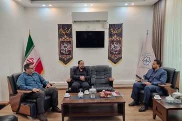 دیدار مدیر عامل سازمان همیاری شهرداری استان با شرکت فعال در حوزه واردات خودرو