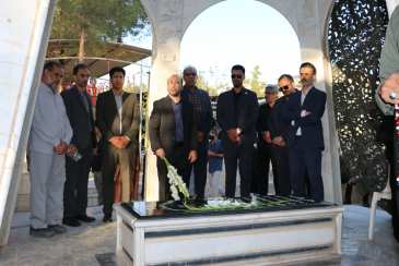 حضور مدیران و پرسنل سازمان همیاری شهرداری ها در آیین مهمانی لاله ها