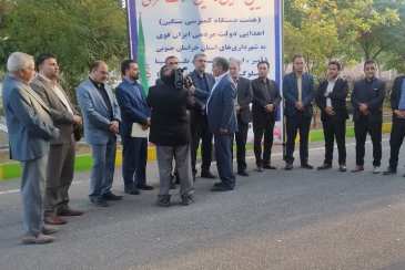 اهدای ۸ دستگاه کمپرسی سنگین به شهرداری های استان