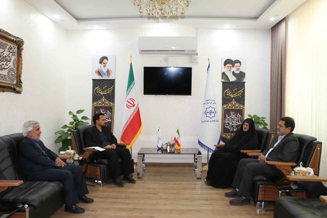 فاطمی: بقای سازمان‌های مردم‌نهاد و بنگاه‌های اقتصادی در گرو عمل به مسئولیت اجتماعی