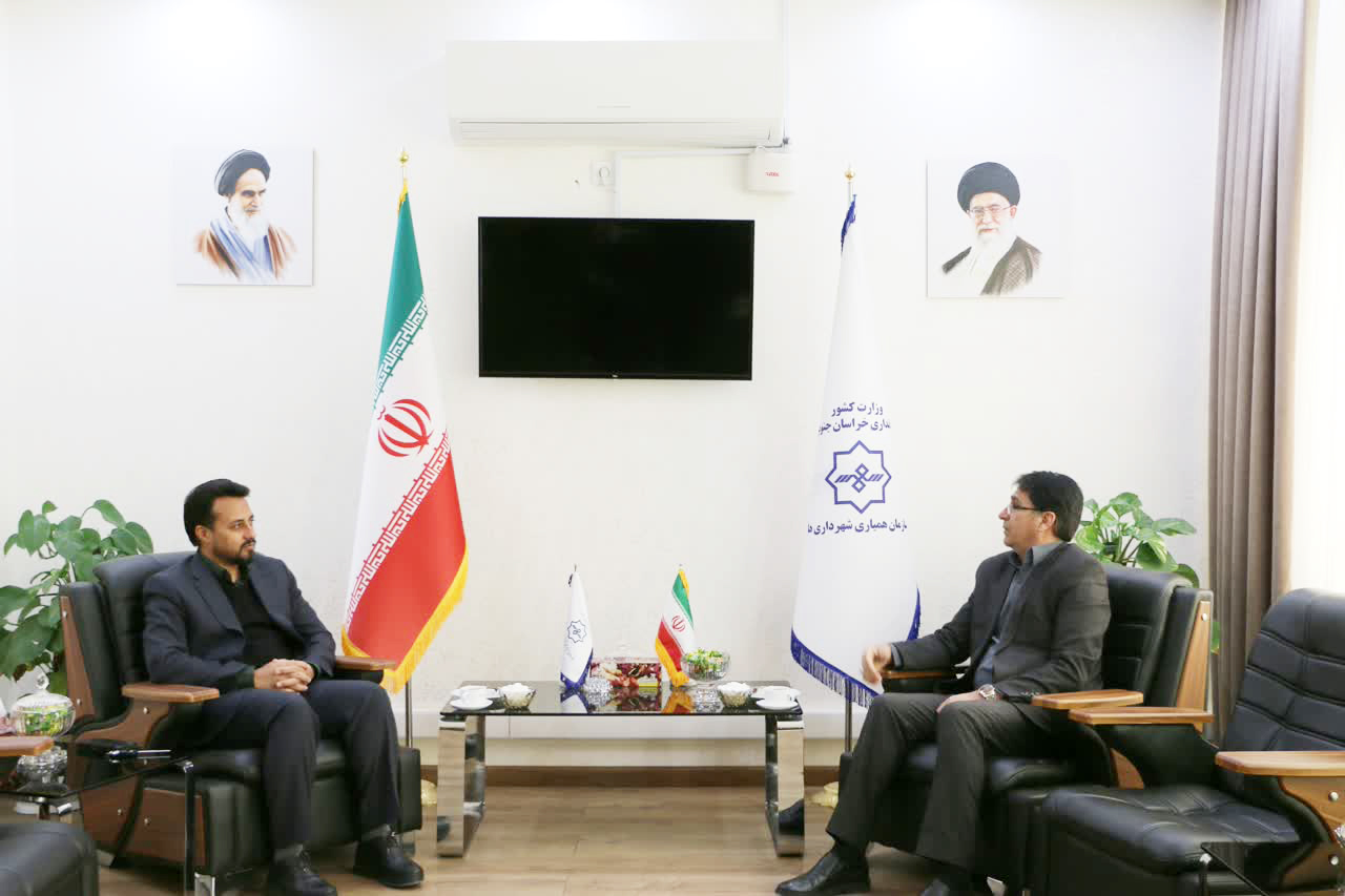 تاکید بر همکاری های متقابل شهرداری ها با سازمان همیاری در دیدار شهردار فردوس با مدیرعامل سازمان