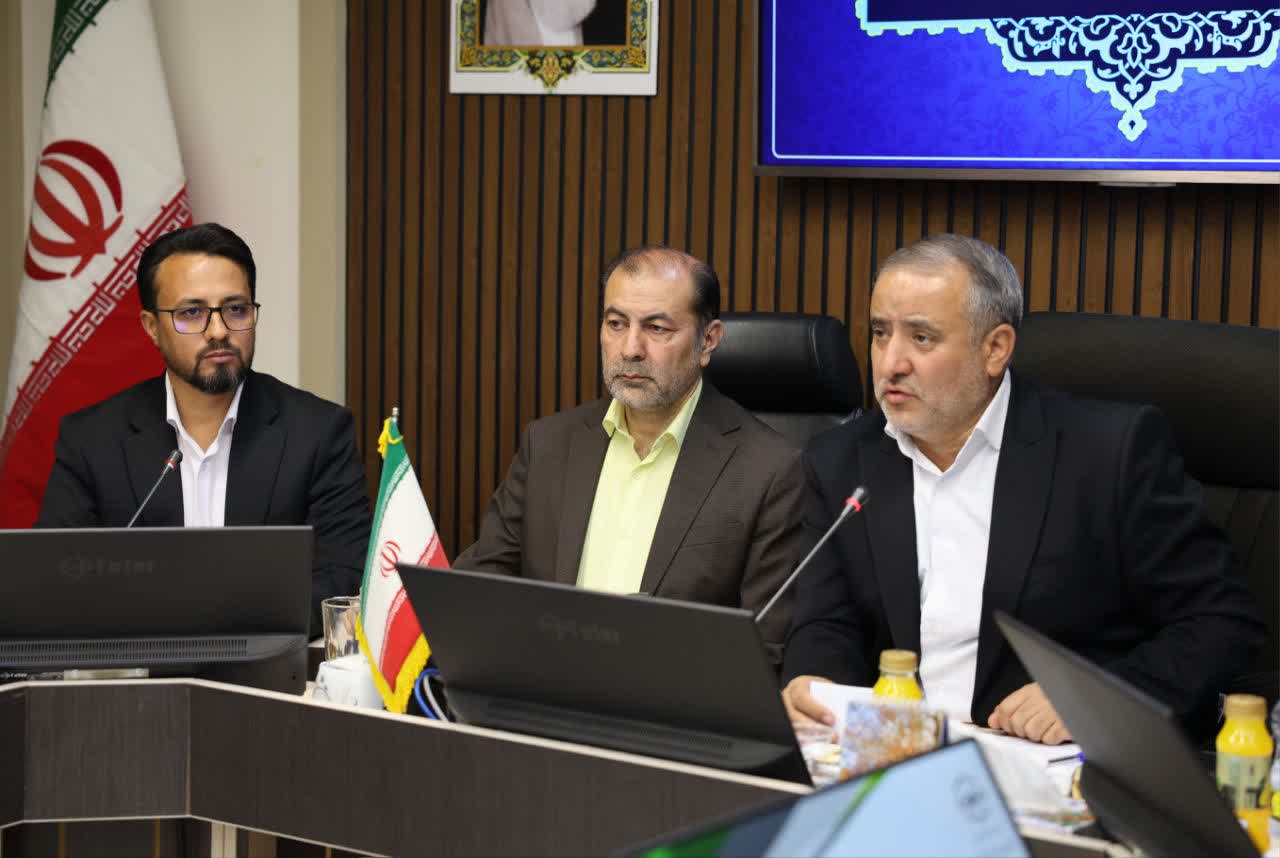 استاندار خراسان جنوبی: سازمان همیاری شهرداری‌ها در پیشبرد طرح‌های اقتصادی خراسان جنوبی نقش بسزایی دارد