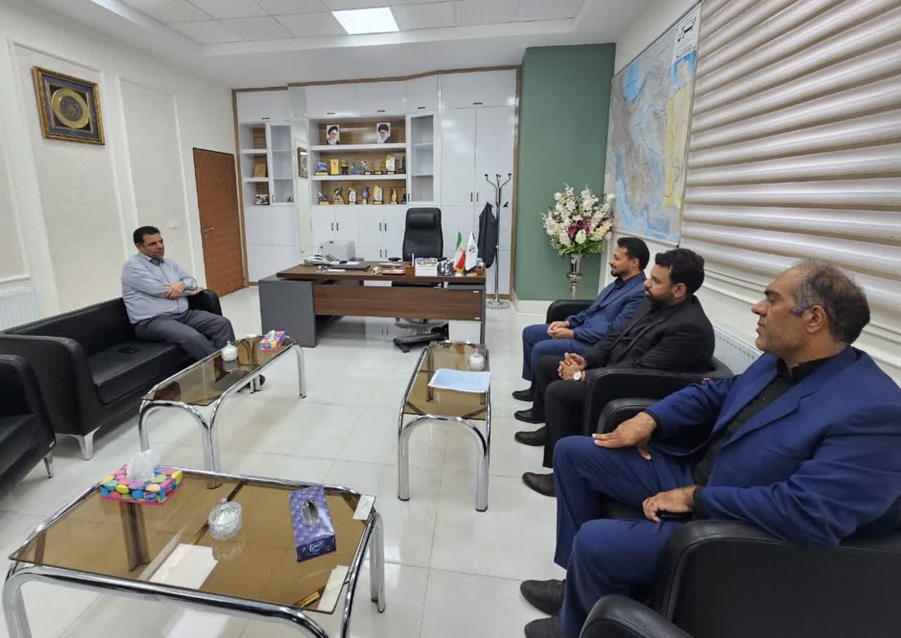 دیدارمدیرعامل سازمان همیاری شهرداری ها با سرپرست اداره کل راه و شهرسازی استان