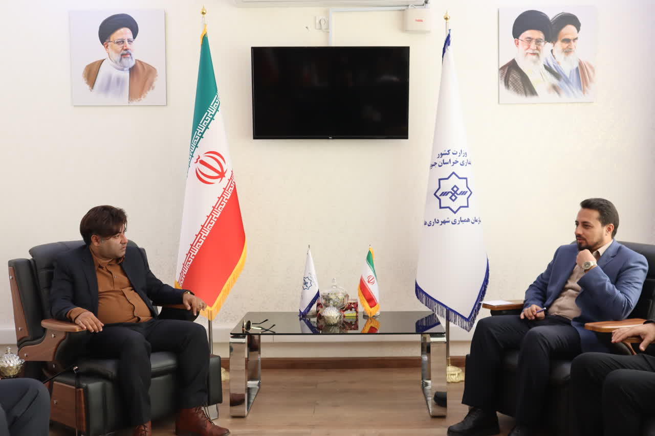 بررسی الگوهای جدید سرمایه گذاری سازمان در حوزه مشتقات نفتی در مرز ماهیرود
