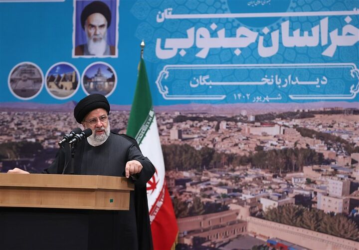 حضور مدیرعامل سازمان همیاری شهرداری ها و مدیران شهری استان در نشست نخبگان با رئیس جمهور