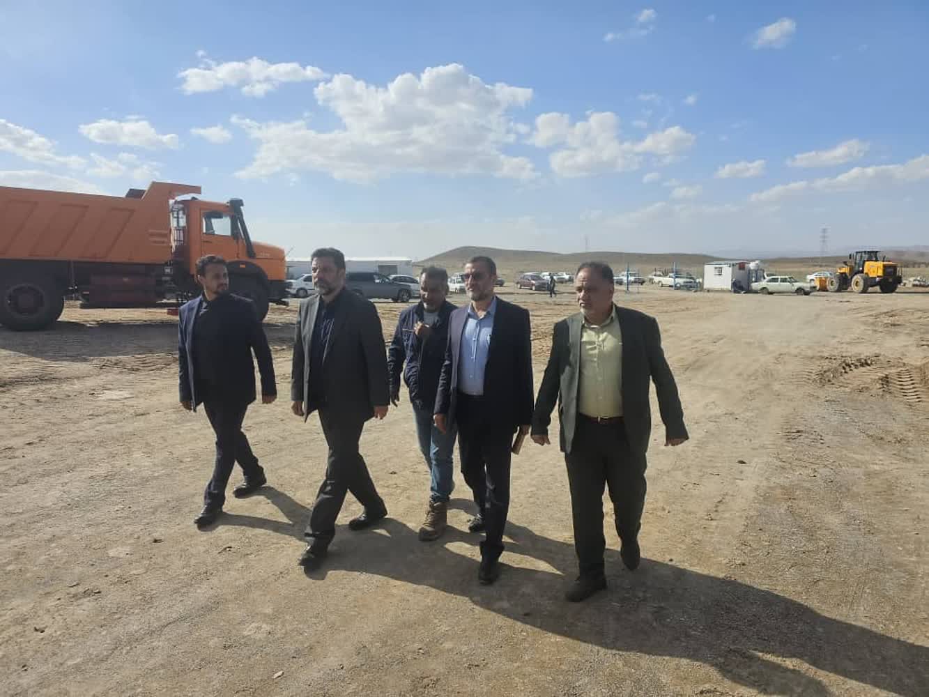 بازدید معاون هماهنگی امور عمرانی استانداری از مراحل اجرایی پیشرفت کارگاه قطعه۱۴ راه آهن زاهدان- بیرجند- مشهد